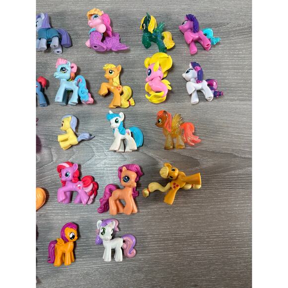 My Little Pony Mini Figure Lot of 34 Hasbro Blind Bag G4 G5 Pegasus Unicorn- EUC - Picture 5 of 5